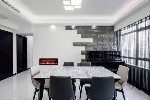 Линейный электрокамин Royal Flame Crystal 50 RF в Орле